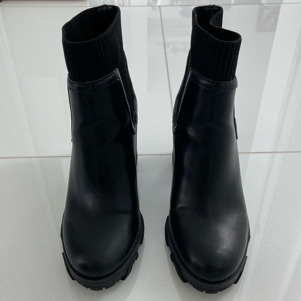Mix 6 Boots.